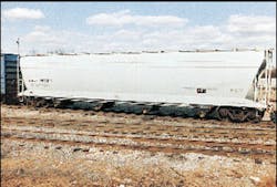 Hopper cars do not always contain hazardous materials, but the physical state of the materials may present a hazard. When suspended in air, fine powders and dusts. Hopper cars do not always contain hazardous materials, but the physical state of the materials may present a hazard. When suspended in air, fine powders and dusts.