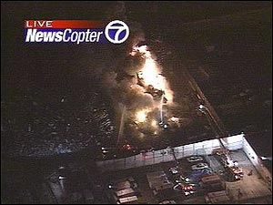 1038412332751 10692017