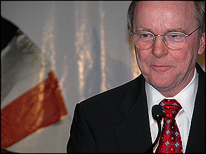 Alan Caldwell, former Director of Government Relations with the International Association of Fire Chiefs, was given the CFSI/Motorola Mason Lankford Fire Service Award.