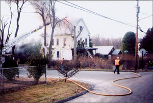 The trapped fire officer did not transmit a Mayday &ndash; he later explained that it was &ldquo;too hot&rdquo; inside and that he just wanted to get out as quickly as he could. He was pulled to safety by his fellow firefighters and spent 18 days in the hospital recovering from his burn injuries.