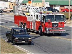 The message is what to do when a response vehicle nears a driver. The message is what to do when a response vehicle nears a driver.