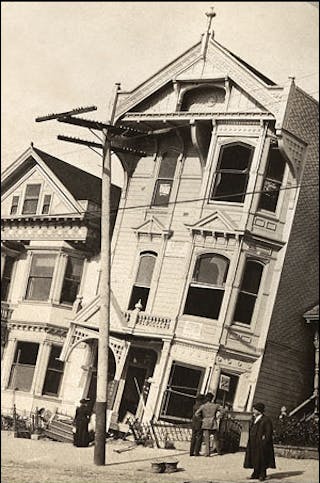 San Francisco Earthquake, April 18, 2006: Houses on Howard Street (between 17th and 18th streets) after the earth quaked.