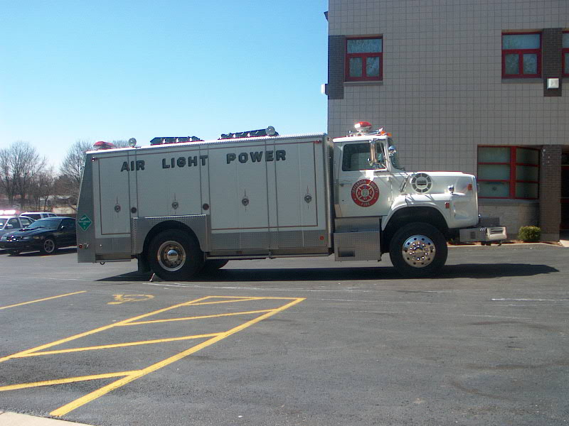 1064496830048 10643253