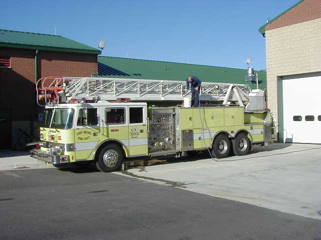 1067292943050 10647163