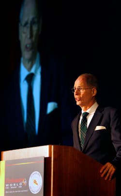 Firefghter/Author John Maclean speaks at Firehouse World 2010. Firefghter/Author John Maclean speaks at Firehouse World 2010.