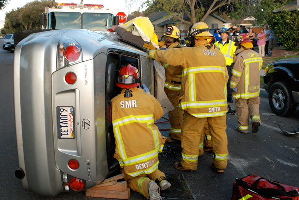 Extrication1 jpg 10562111