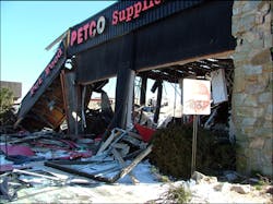 Photo 1: Arriving at a scene that looks like this can be overwhelming for fireground commanders. Knowledge of your emergency response plan and how to get expert resources moving early in the incident is vital. Photo 1: Arriving at a scene that looks like this can be overwhelming for fireground commanders. Knowledge of your emergency response plan and how to get expert resources moving early in the incident is vital.