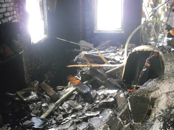 Sergeant David Stacy: &ldquo;We heard a &lsquo;crack&rsquo; and the floor gave way in what felt like a two-stage motion. First, the floor dropped an inch or two, followed a half-second later by a drop of about eight to 12 inches. It felt as if the floor had failed in the corner where we initially attacked the visible fire and the rest of the floor subsequently leaned toward that end.&rdquo;