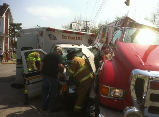 Indambofiretruckcrash jpg 10685466