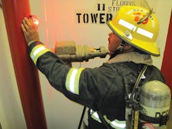 Bright flashing red lights placed in the attack stair by a Rapid Ascent Team indicate to the evacuees that they are in the danger area/incorrect stairwell. Bright flashing red lights placed in the attack stair by a Rapid Ascent Team indicate to the evacuees that they are in the danger area/incorrect stairwell.