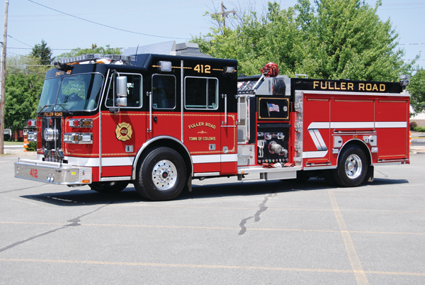 Engine 412 is a 2009 Sutphen Monarch 2000 gpm pumper equipped with a 750-gallon low-profile water tank and a 10Kw Onan hydraulic generator.