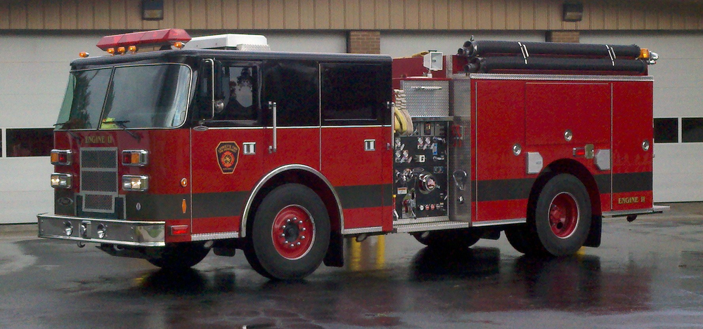 Pierce Engine 11 jpg 10619839