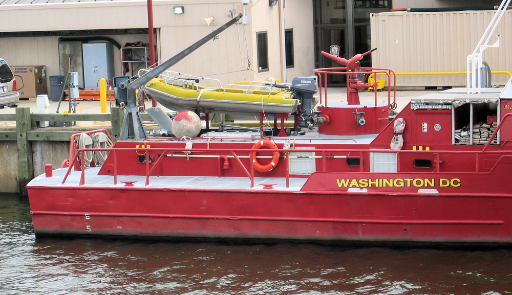 Dcfireboat 10683034