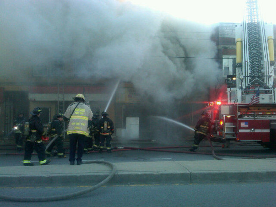 Chicagocommercialfire 10689712