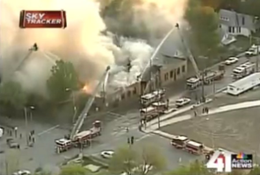 Kansas City Firefighters Escape Roof Collapse at Blaze | Firehouse