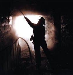 Firefighter Overhauls Fire Sce 10724913 Firefighter Overhauls Fire Sce 10724913