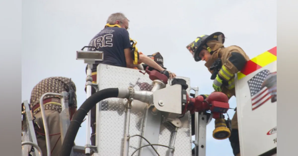 Ladder Fails, Stranding 5 During PR Event in Arizona | Firehouse