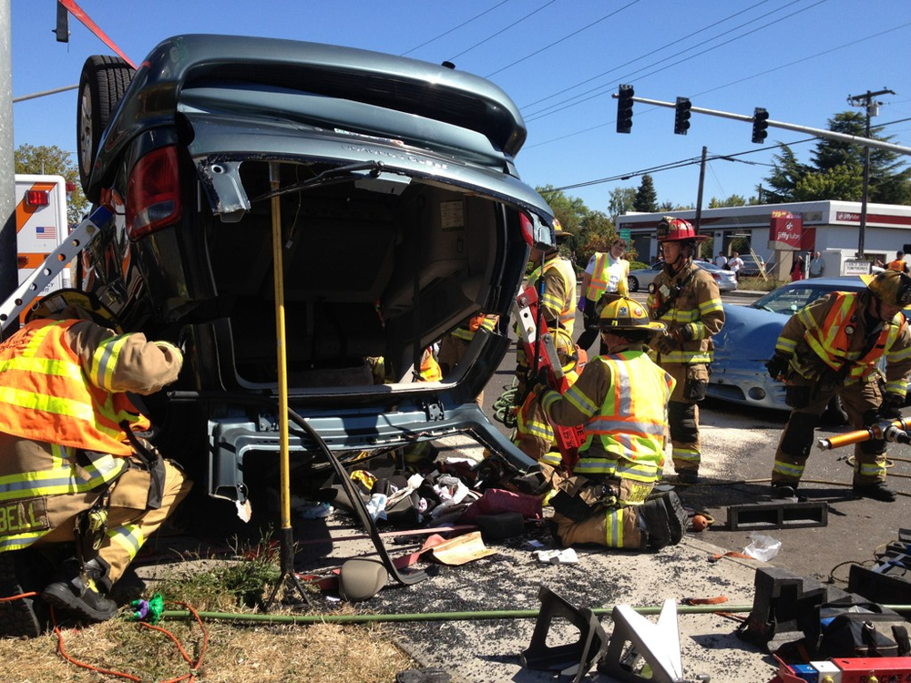 Tualatin Valley Crash Fire Hou 10773818