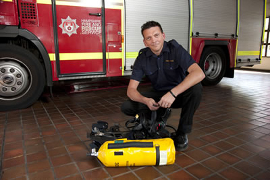 Firefighter Pete Broomfield's invention prevents cables becoming tangled around SCBA cylinders.