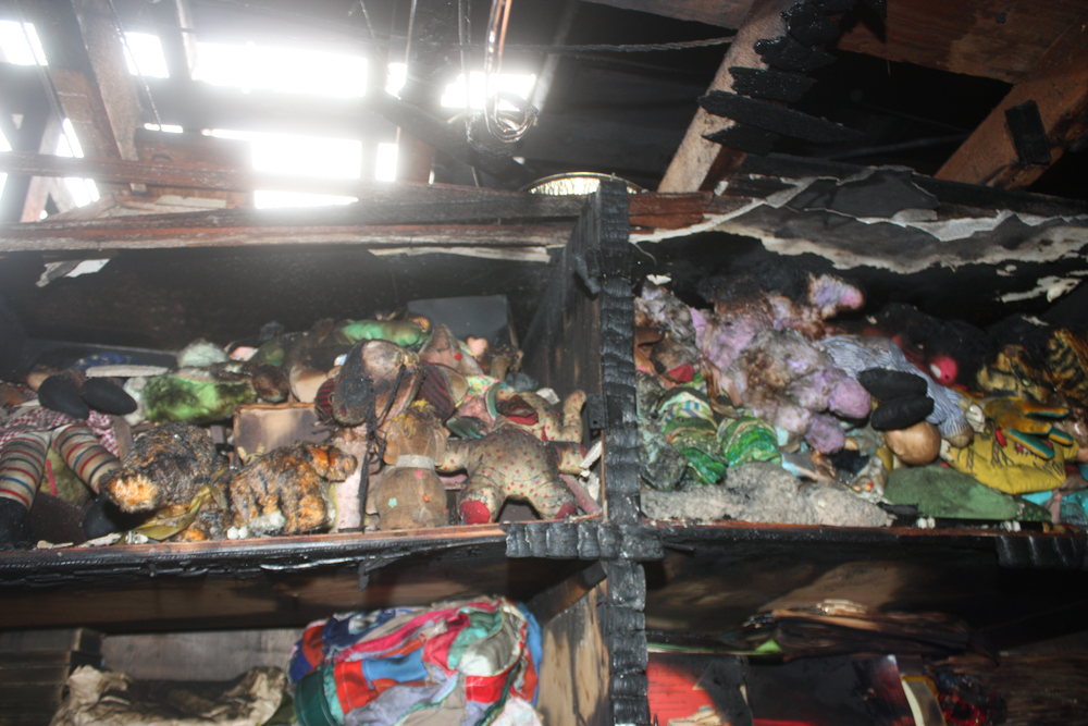 The author suggests the use of mixed resources based on the type and number of contents found inside the structure.