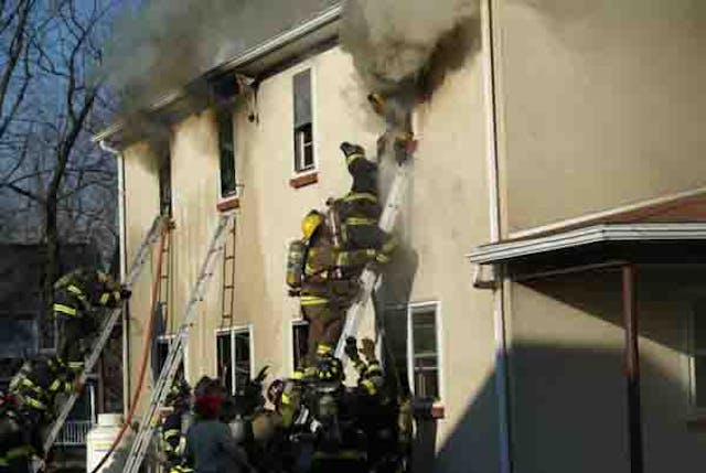Odessa, Townsend Delaware Firefighters Bail From Second-Floor Blaze | Firehouse