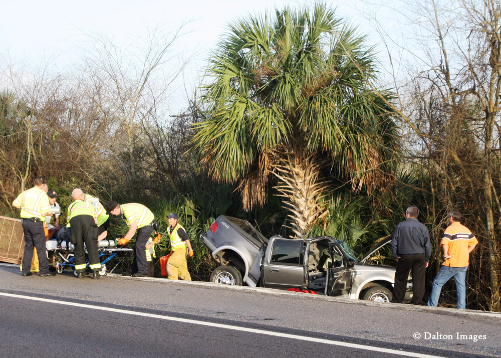 Deltona Crash Firehouse Magazi 10852013