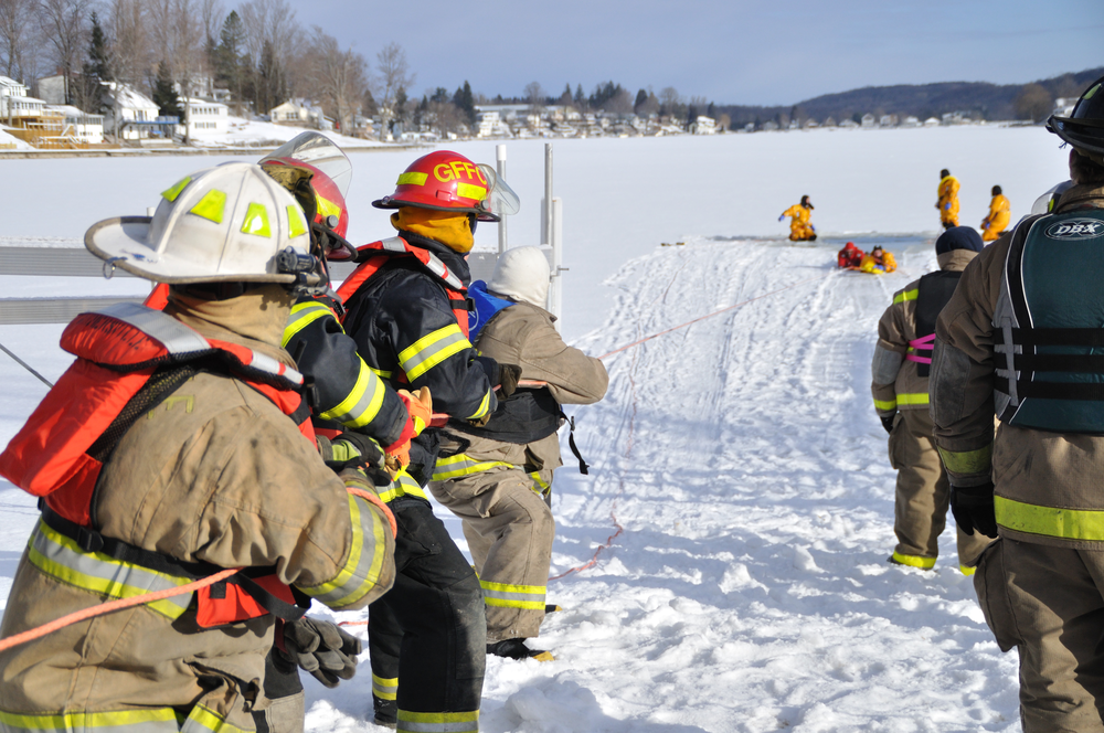 Machias Ice Rescue Training 4 10884107