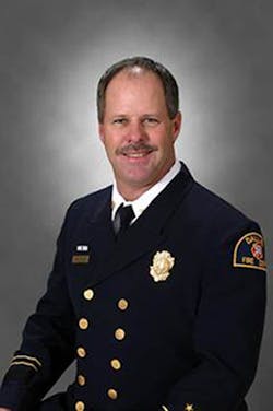 Dallas Fire &amp; Rescue Capt. Kenny Harris was off-duty, but sprung into action when he saw what was happening.