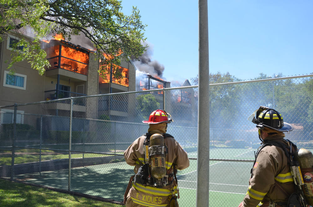 San Antonio Apartment Fire 5 10917716