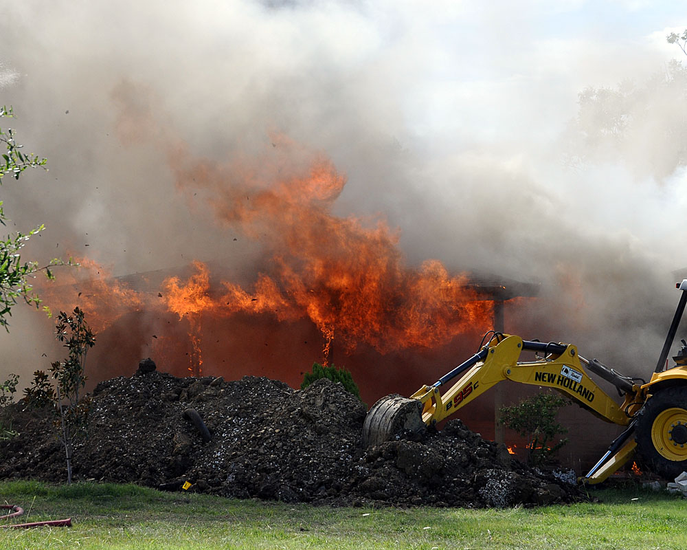 7th St Fire 145 F C8tpi0bkkpli 10980695