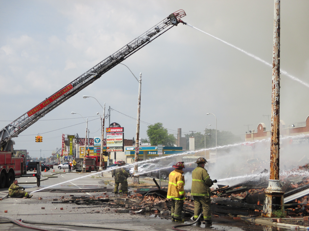 Detroit Fire 6 11176195