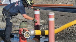 When this 'traffic model' of dry-barrel hydrant is not in use, an integral drain automatically empties water from the barrel, so it will not freeze and block flow. When this 'traffic model' of dry-barrel hydrant is not in use, an integral drain automatically empties water from the barrel, so it will not freeze and block flow.