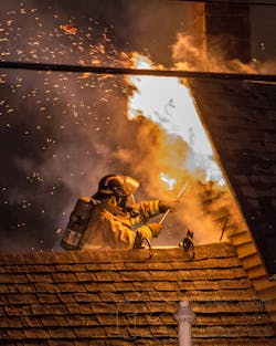 Newport Store Fire 5 11308037 Newport Store Fire 5 11308037