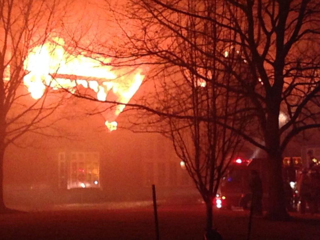 Mansion Fire 11340915