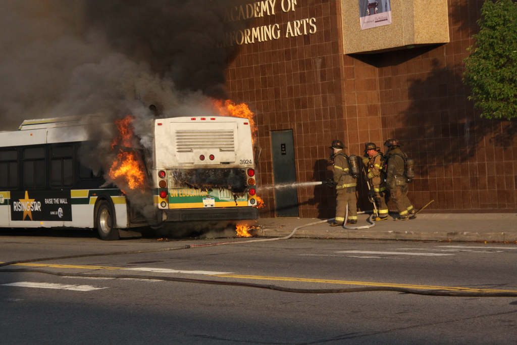 Detroit Bus Fire 3 11535314