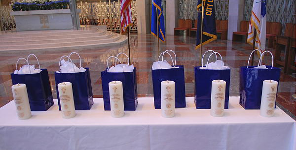 Bluemass2011 Candleseeyilhmhyqsa 11577486