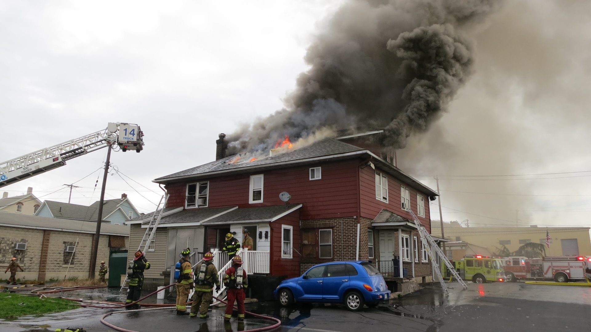 Flashover at Nazareth Building Fire Results in Mayday | Firehouse