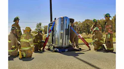 Scott Jr Ff Acad Image 9 Vehicle Extraction Training Drill 545cd3bde6b52