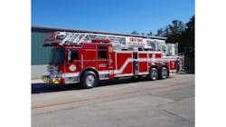 Pierce Manufacturing has delivered three Pierce® Dash® CF pumpers and a Dash CF 105-foot heavy-duty ladder apparatus to the Irving Fire Department in Irving, Texas. Pierce Manufacturing has delivered three Pierce® Dash® CF pumpers and a Dash CF 105-foot heavy-duty ladder apparatus to the Irving Fire Department in Irving, Texas.