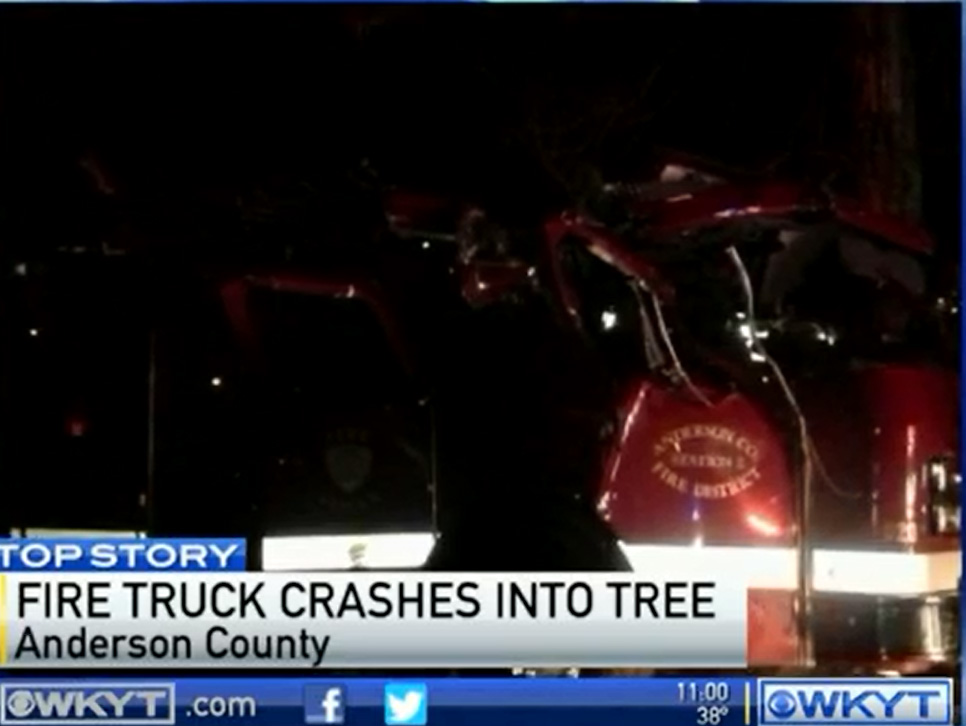 Ky. Firefighters Hurt in Fire Truck Crash | Firehouse