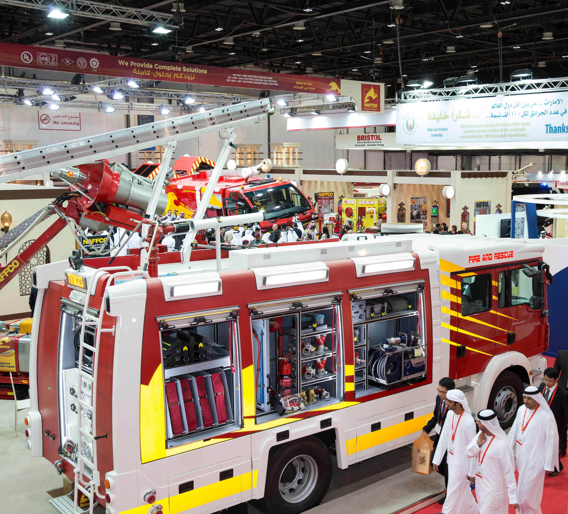 intersec 548f3859aa880