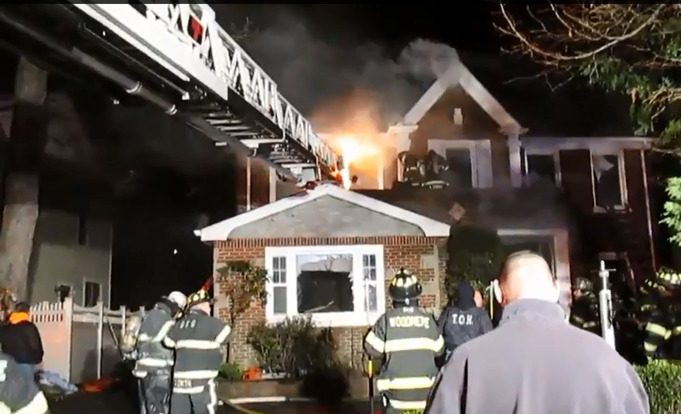 Woodmere Fire 5494416e7f4be