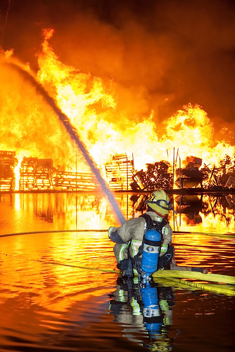 FONTANA, CA, NOV. 27, 2014