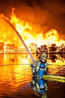 FONTANA, CA, NOV. 27, 2014 FONTANA, CA, NOV. 27, 2014