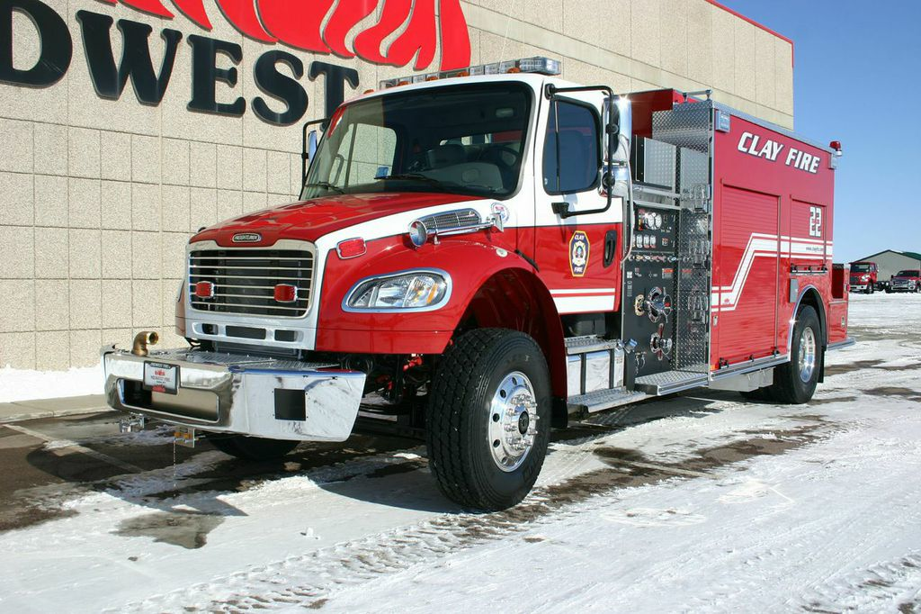 Clay Fire, Indiana, Puts Tanker/Pumper Built on a Freightliner In