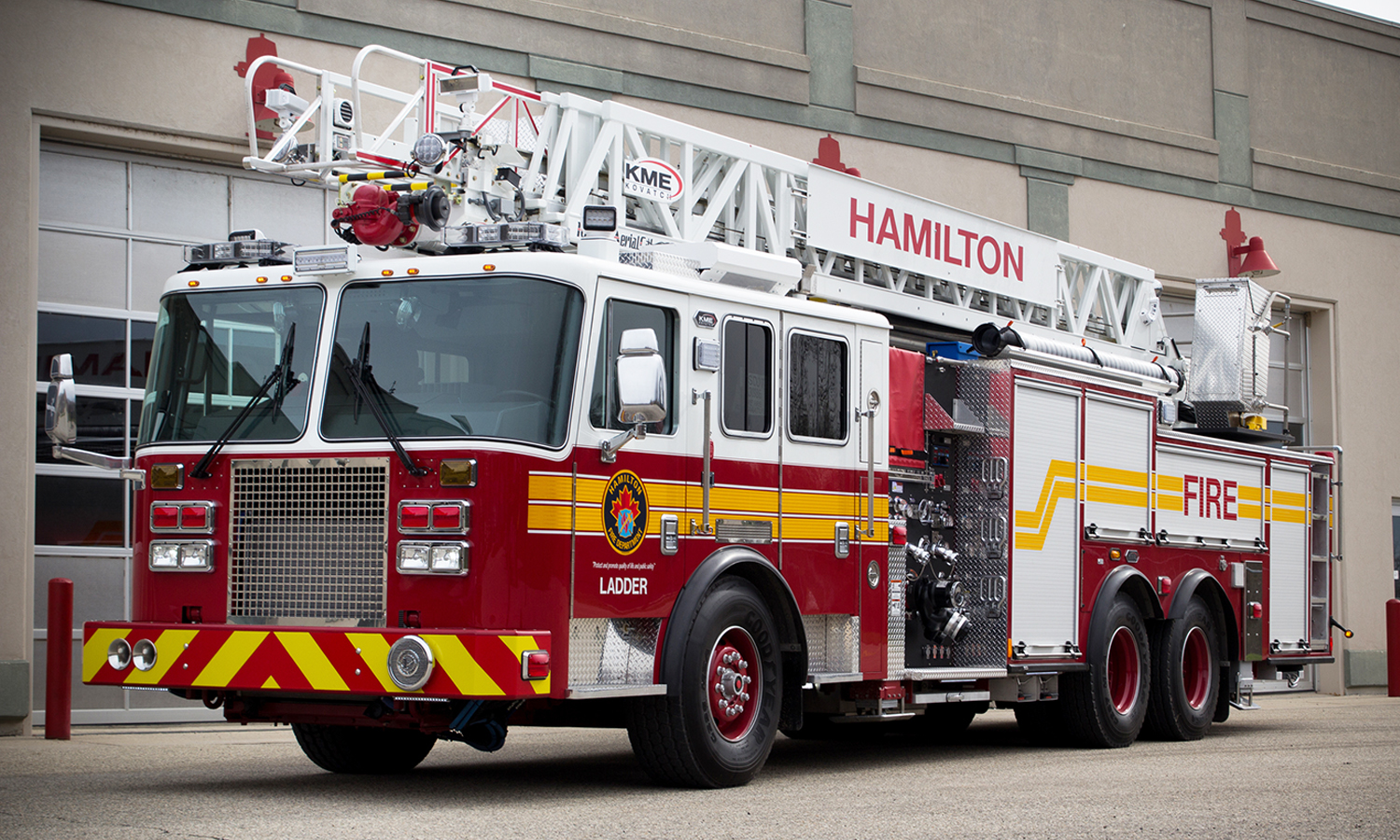 Hamilton, Ontario Firefighters Get Straight Stick Aerial Firehouse