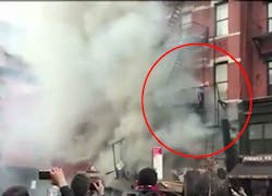 Fdny Collpse 55161807b8cf2 Fdny Collpse 55161807b8cf2