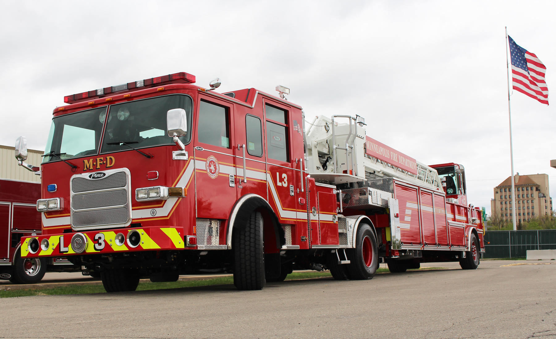 Pierce Manufacturing delivered this Pierce Arrow XT 100-foot aerial tiller apparatus to the Minneapolis Fire Department (MFD) in Minneapolis, Minnesota. The apparatus will be placed into service in early June.