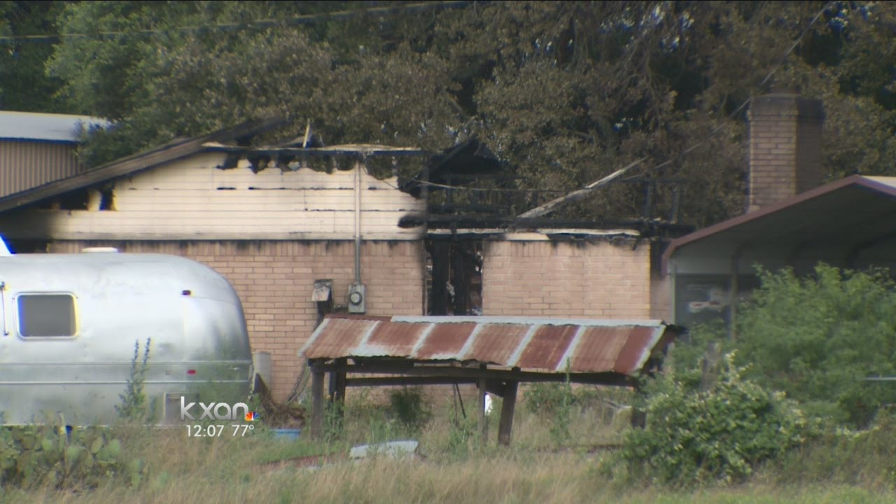 Deadly Texas House Fire Probed Firehouse