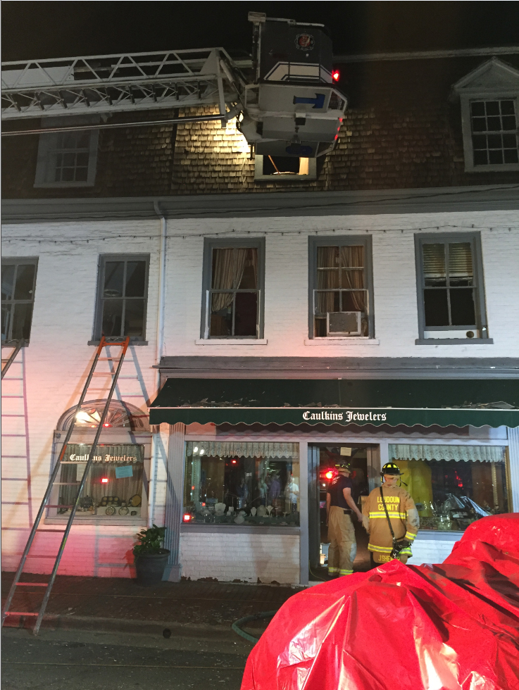 Leesburg Fire 5574b174e790b